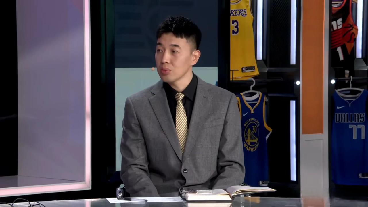 关于JackeyLove回归赛场，大胜首场状态亮眼，湖人观众沸腾！的信息